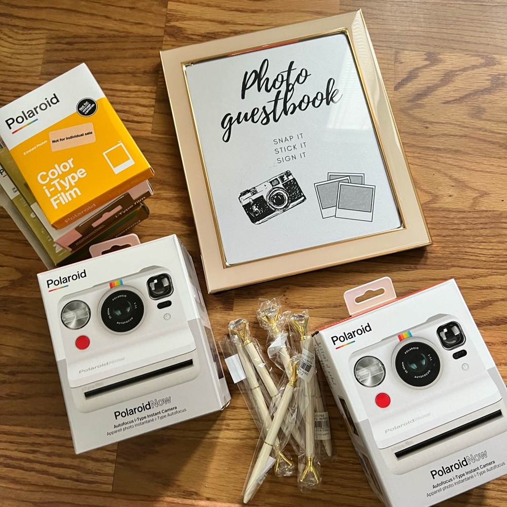 Polaroid guest sign in kit